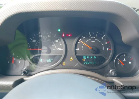 2008 Jeep Wrangler Unlimited X z USA, uszkodzony, nr VIN 1J8GA391X8L509606